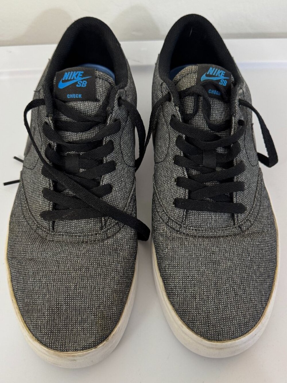 Nike SB Gray Textile Low Top Skate Sneakers | Size 11